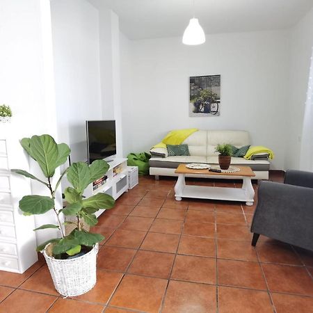 Apartamentoscasajulia La Santa Exterior foto